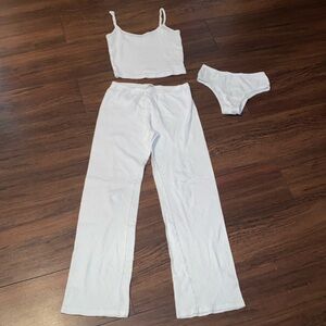 PINK Victoria’s Secret 3pc Sleep